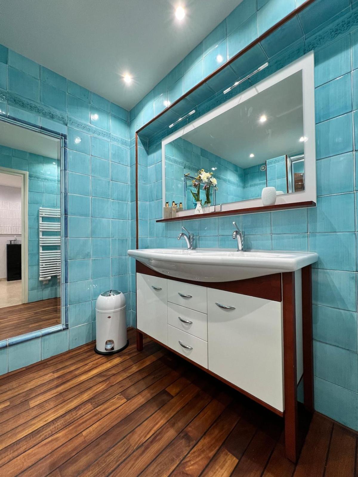 Blue Riviera Luxe Cannes
